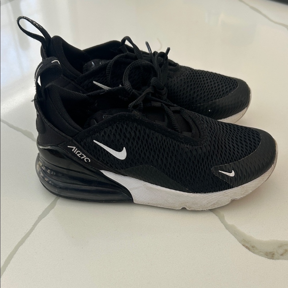 Almost new Nike Kids Air Max 270